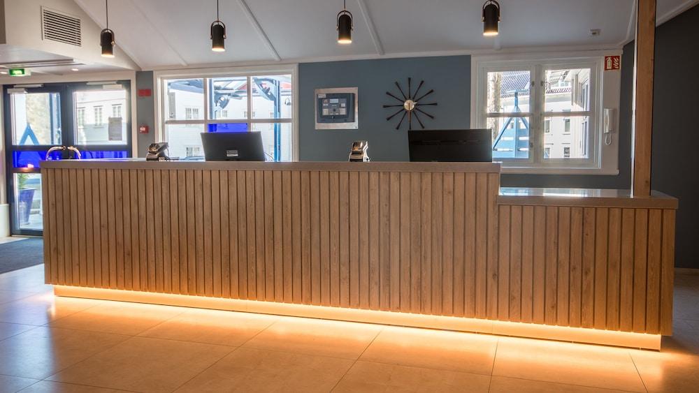 Clarion Hotel Tyholmen Arendal Exterior photo