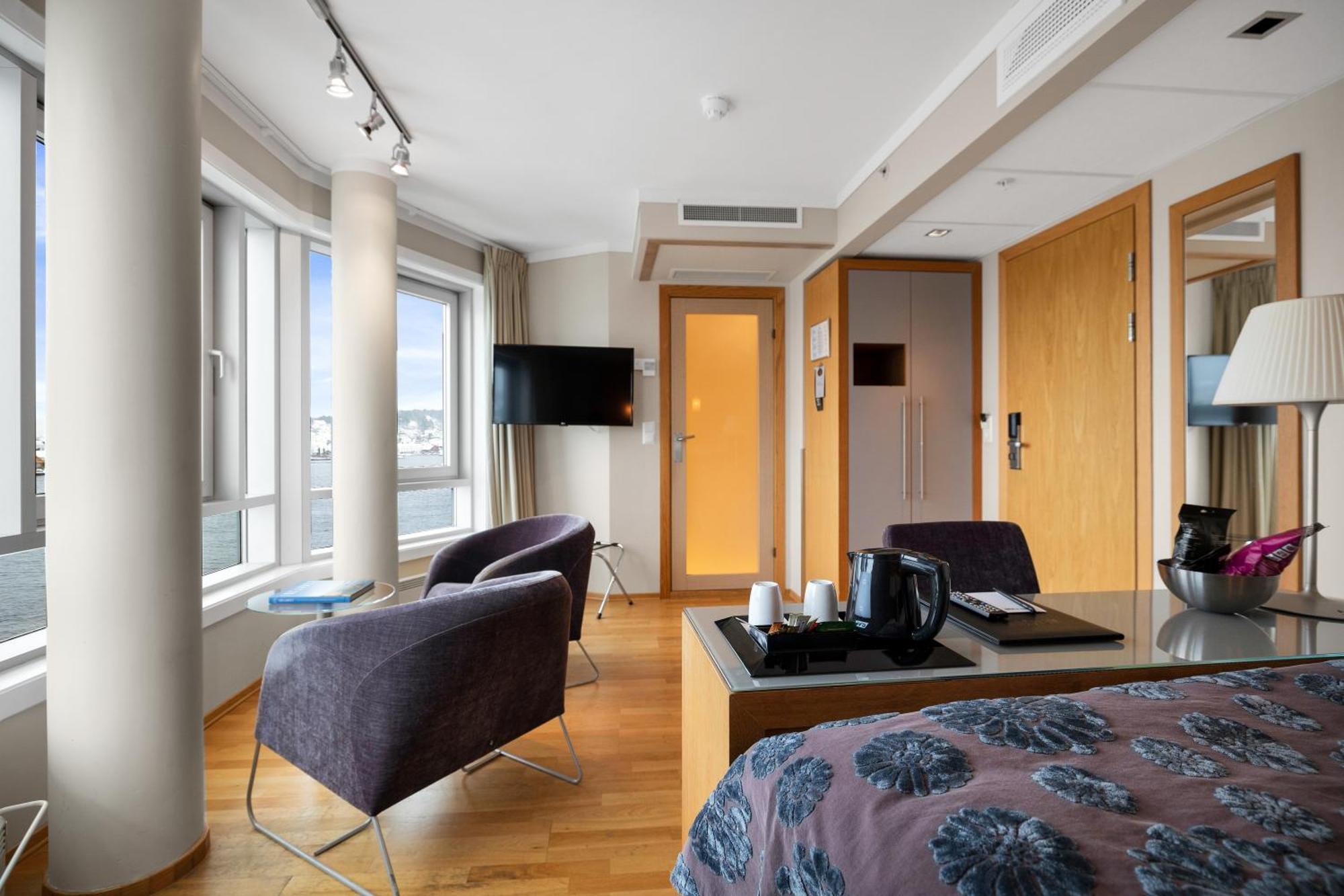 Clarion Hotel Tyholmen Arendal Exterior photo